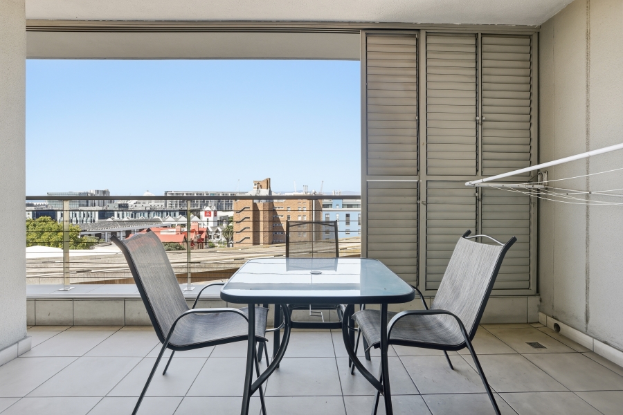 2 Bedroom Property for Sale in De Waterkant Western Cape